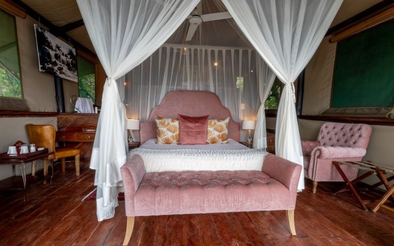 TintswaloSiankaba-Room1